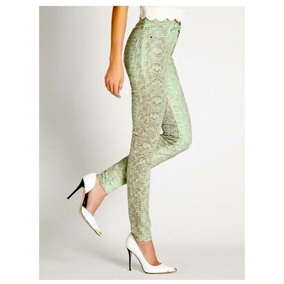 Guess jeans high rise 1981 power skinny size 26 - Picture 1 of 8